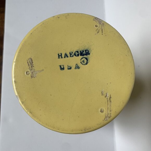 Haeger Pottery Yellow Large Vase MCM 9" Ceramic - Picture 8 of 8